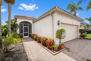 390 NW Breezy Point Loop, Port Saint Lucie, FL 34986 - Photo 2