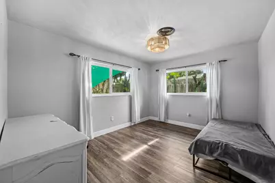 400 NW 52nd Court, Oakland Park, FL 33309 - Photo 12