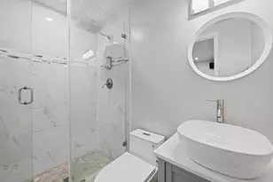 400 NW 52nd Ct, Oakland Park, FL 33309 - Photo 8