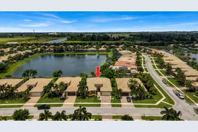 10469 Whitewind Circle, Boynton Beach, FL 33473 - Photo 4