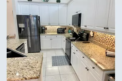 102 SE Rio Palermo, Port Saint Lucie, FL 34984 - Photo 14