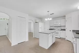 2538 12th Square SW, Vero Beach, FL 32968 - Photo 8