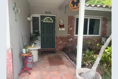 2060 NW 37th Street, Oakland Park, FL 33309 - Photo 12
