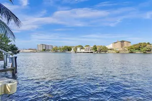 1325 Middle River Dr, Fort Lauderdale, FL 33304 - Photo 4