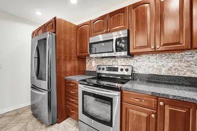 300 SW 19th Avenue, Fort Lauderdale, FL 33312 - Photo 12