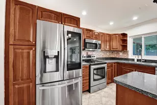 300 SW 19th Ave, Fort Lauderdale, FL 33312 - Photo 10