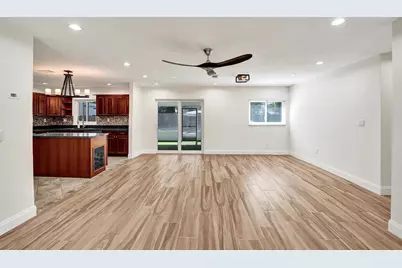 300 SW 19th Avenue, Fort Lauderdale, FL 33312 - Photo 2