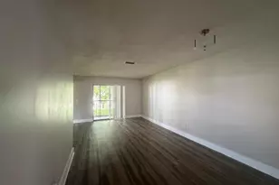 729 NW 103rd Terrace, Pembroke Pines, FL 33026 - Photo 6