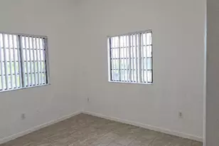 2801 Riverside Dr, Coral Springs, FL 33065 - Photo 10