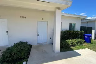 2594 NW 20th St, Fort Lauderdale, FL 33311 - Photo 1