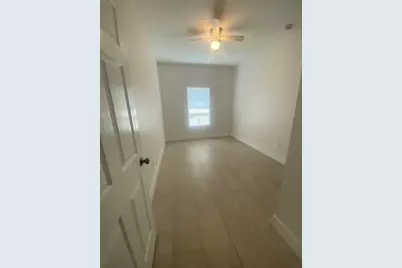 2594 NW 20th Street #B, Fort Lauderdale, FL 33311 - Photo 10