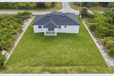 13438 McIntosh Avenue, Port Charlotte, FL 33981 - Photo 12