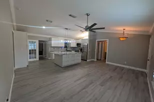 625 Coconut Ave N, Port Saint Lucie, FL 34952 - Photo 10