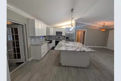 625 Coconut Avenue N, Port Saint Lucie, FL 34952 - Photo 6