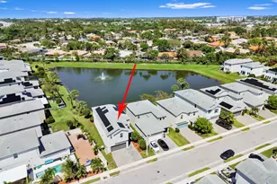 1826 Lake Cove Dr, Lake Worth, FL 33460 - Photo 2