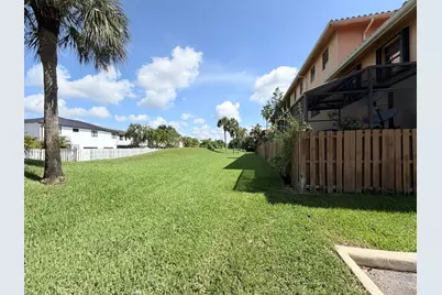9908 Hammocks Boulevard #103-42, Miami, FL 33196 - Photo 24