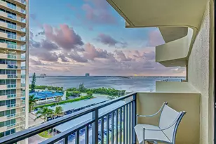 5460 N Ocean Dr, Singer Island, FL 33404 - Photo 28