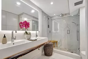 5460 N Ocean Dr, Singer Island, FL 33404 - Photo 16