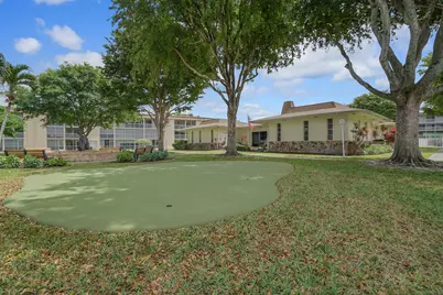 400 Village Green Circle W #105, Palm Springs, FL 33461 - Photo 30