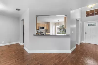 139 Royal Pine Circle S, Royal Palm Beach, FL 33411 - Photo 8