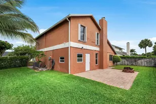 139 Royal Pine Cir S, Royal Palm Beach, FL 33411 - Photo 36