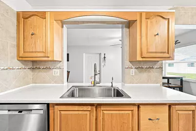 8960 NW 12th Place, Plantation, FL 33322 - Photo 18