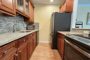 1001 NE 8th Ave, Delray Beach, FL 33483 - Photo 14