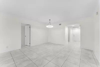 4240 Oaks Terrace #103, Pompano Beach, FL 33069 - Photo 12