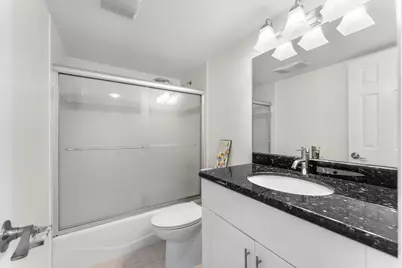 4240 Oaks Terrace #103, Pompano Beach, FL 33069 - Photo 14