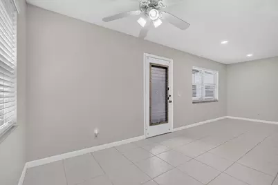 40 Burgundy A, Delray Beach, FL 33484 - Photo 10