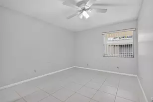 40 Burgundy A, Delray Beach, FL 33484 - Photo 20