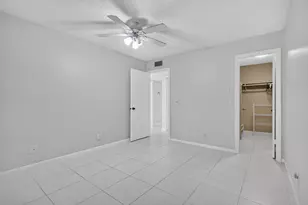 40 Burgundy A, Delray Beach, FL 33484 - Photo 22