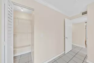 221 NW 43rd Pl, Deerfield Beach, FL 33064 - Photo 16