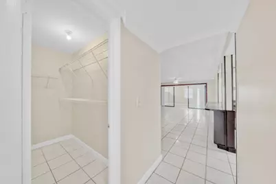 221 NW 43rd Place, Deerfield Beach, FL 33064 - Photo 18