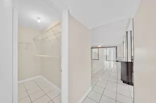 221 NW 43rd Pl, Deerfield Beach, FL 33064 - Photo 18
