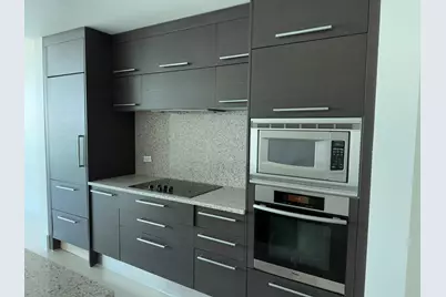900 Biscayne Boulevard #2807, Miami, FL 33132 - Photo 10