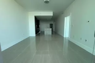 900 Biscayne Blvd, Miami, FL 33132 - Photo 2