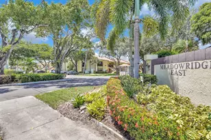 2011 SW 15th St, Deerfield Beach, FL 33442 - Photo 30