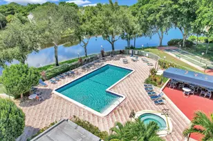 2011 SW 15th St, Deerfield Beach, FL 33442 - Photo 10