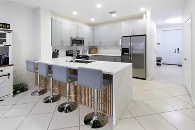 8106 Prestige Commons Drive #8106, Tamarac, FL 33321 - Photo 4