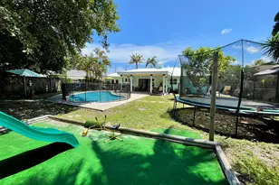415 Beacon St, Tequesta, FL 33469 - Photo 22