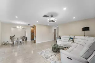 362 Yorktowne Cir, Atlantis, FL 33462 - Photo 12