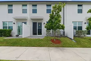 4046 Hot Spgs Ave, Palm Springs, FL 33461 - Photo 24