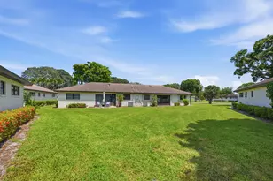 10325 Equestrian Dr, Boynton Beach, FL 33436 - Photo 22