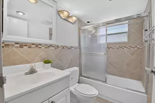65 Saxony B, Delray Beach, FL 33446 - Photo 4