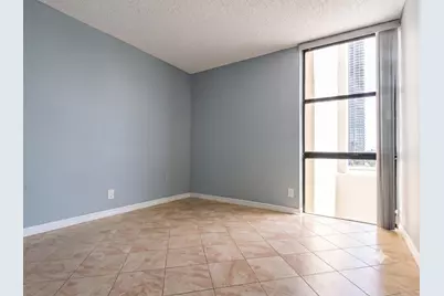 17021 N Bay Road #529, Sunny Isles Beach, FL 33160 - Photo 10