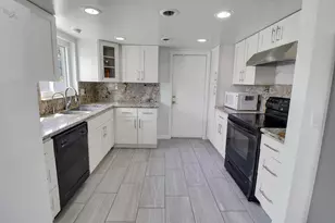 2233 NW 3rd Ave, Boca Raton, FL 33431 - Photo 12