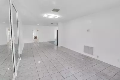 2233 NW 3rd Avenue, Boca Raton, FL 33431 - Photo 6