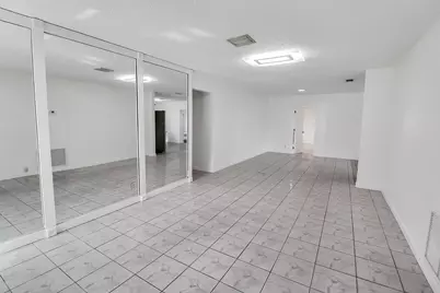 2233 NW 3rd Avenue, Boca Raton, FL 33431 - Photo 4