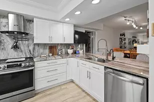 2811 Village Blvd, West Palm Beach, FL 33409 - Photo 8